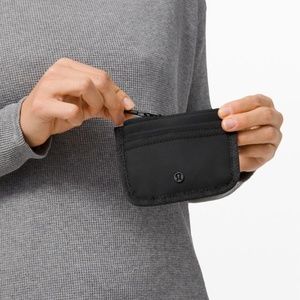 Lululemon True Identity Card Case NWT